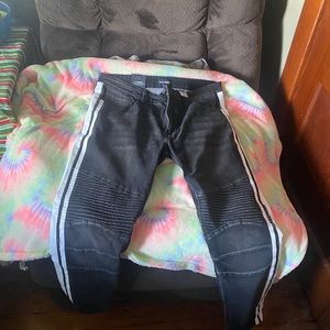 Fashion nova men’s jeans size 38